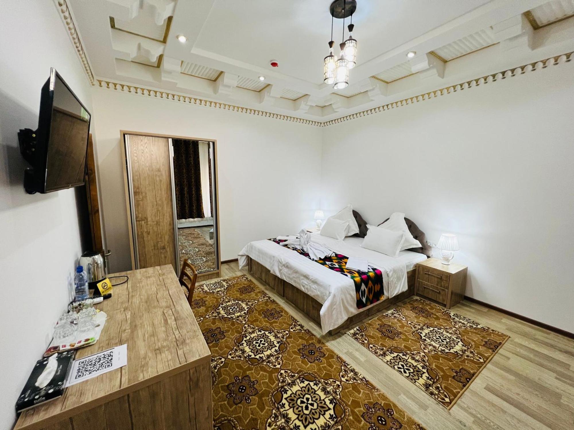 Lola Boutique Hotel Bukhara Bagian luar foto