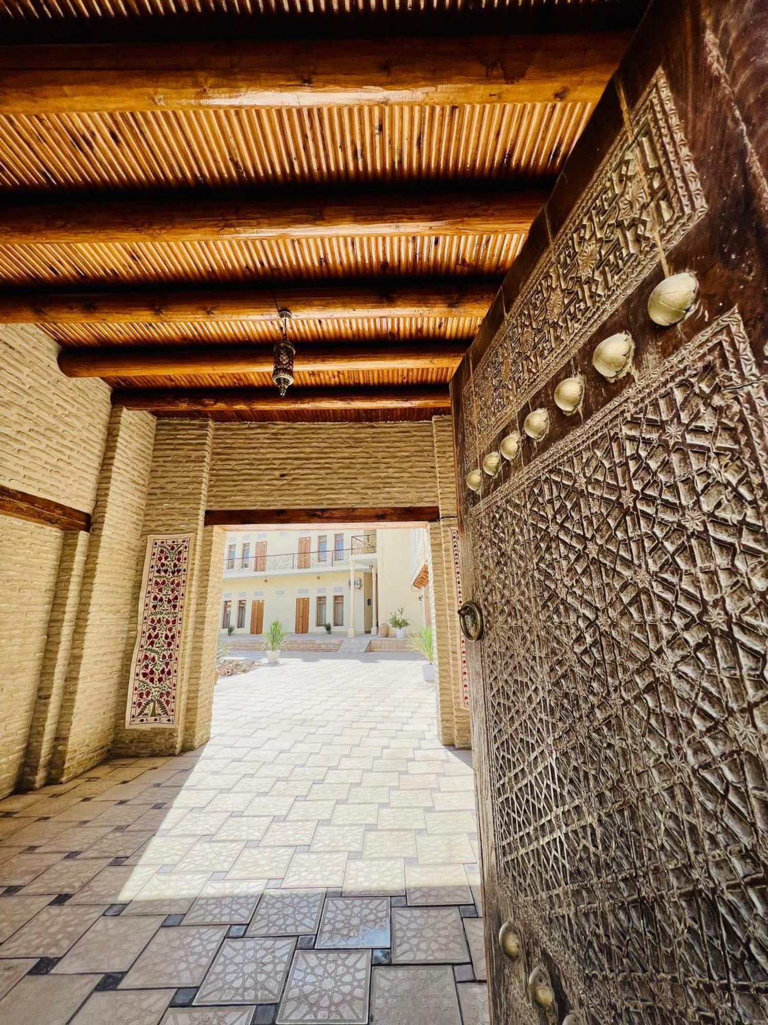 Lola Boutique Hotel Bukhara Bagian luar foto